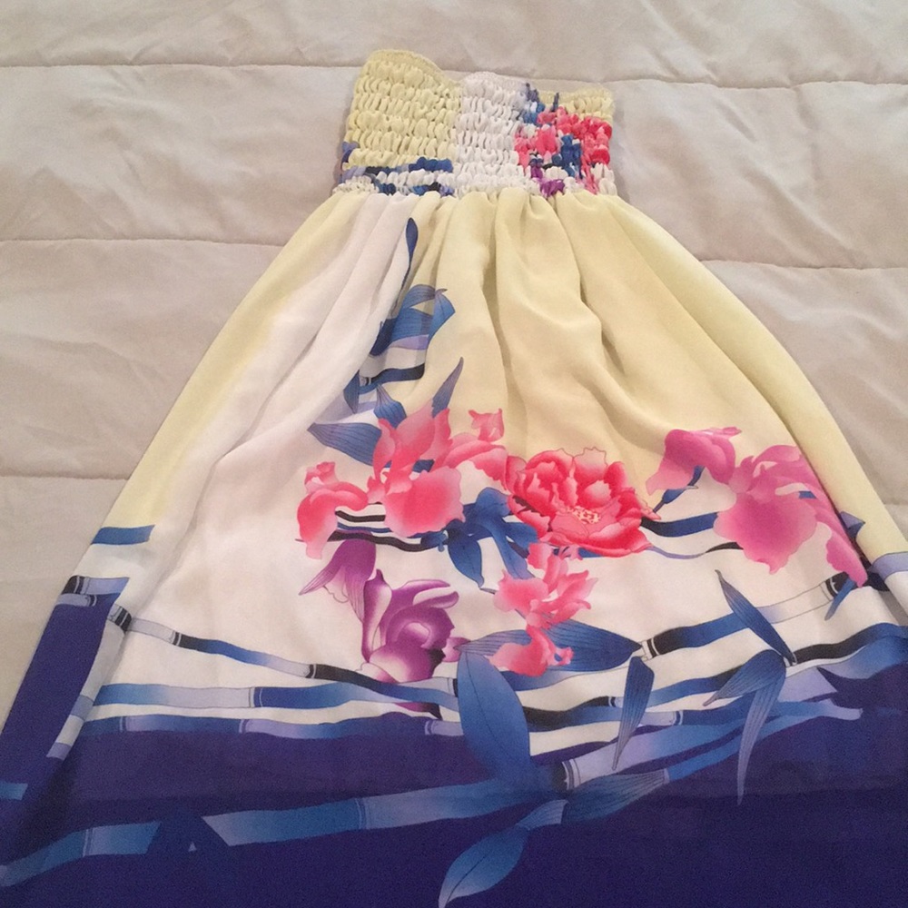 Maxi dress